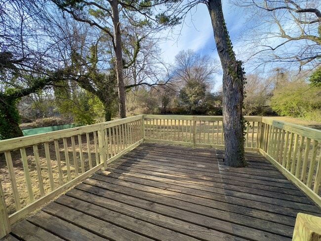 Foto del edificio - 3112 Peebles Dr