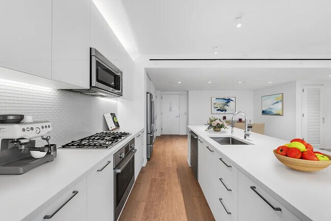 Foto del edificio - 685 1st Ave