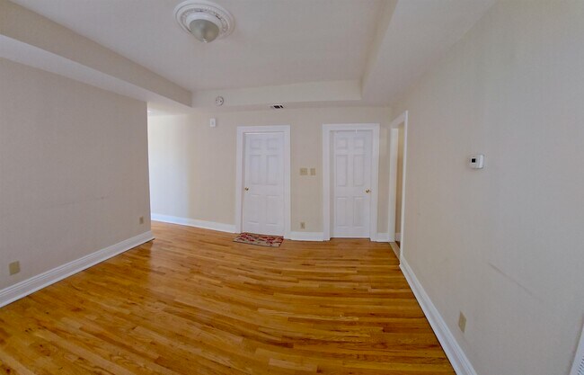 Building Photo - 817-819 Avenue C