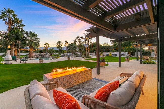Foto del edificio - 81935 Mountain View Ln