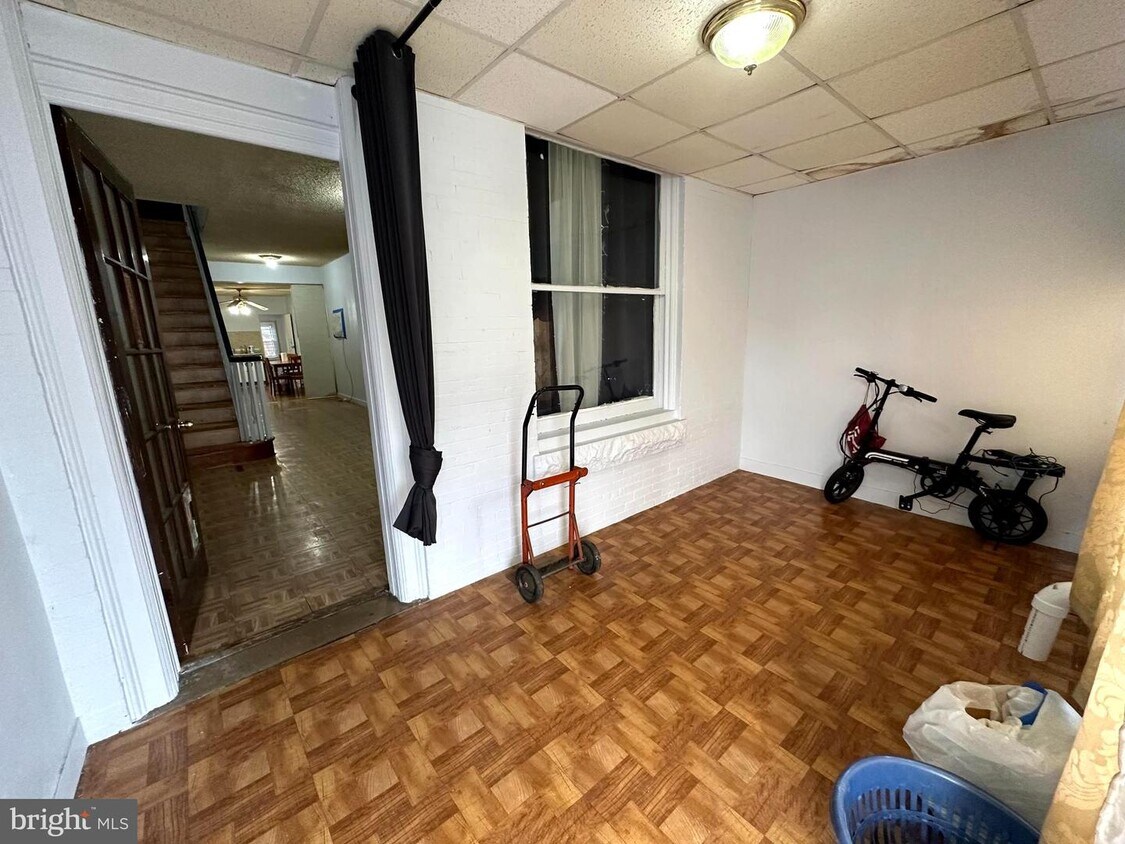 6313 Paschall Ave, Philadelphia, PA 19142 Townhome Rentals in