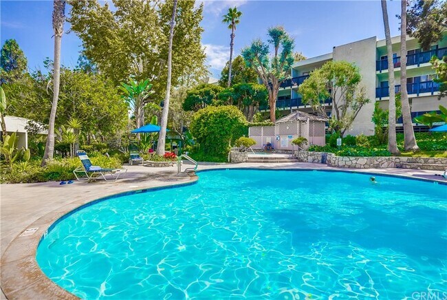 Foto del edificio - 3608 W Estates Ln