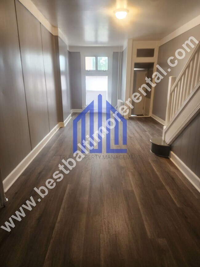 Foto del edificio - Spacious 3 Bedroom Home  In East Baltimore