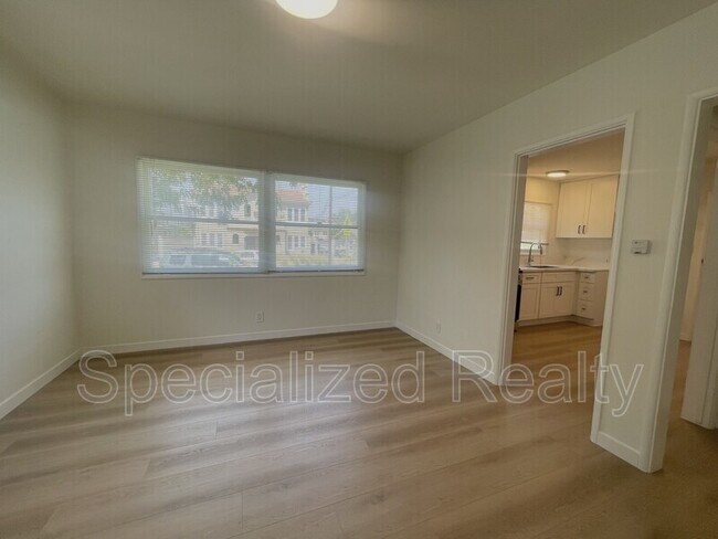 Foto del edificio - 500 Hill Dr
