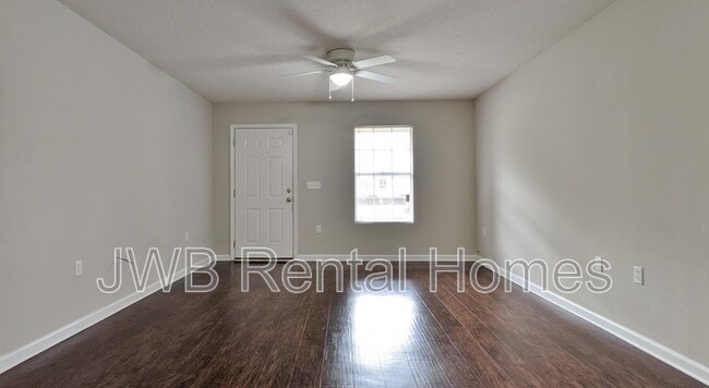 Foto del edificio - 3317 Frances Ave