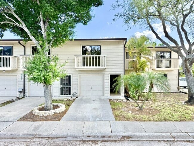 Building Photo - 6388 93rd Terrace N