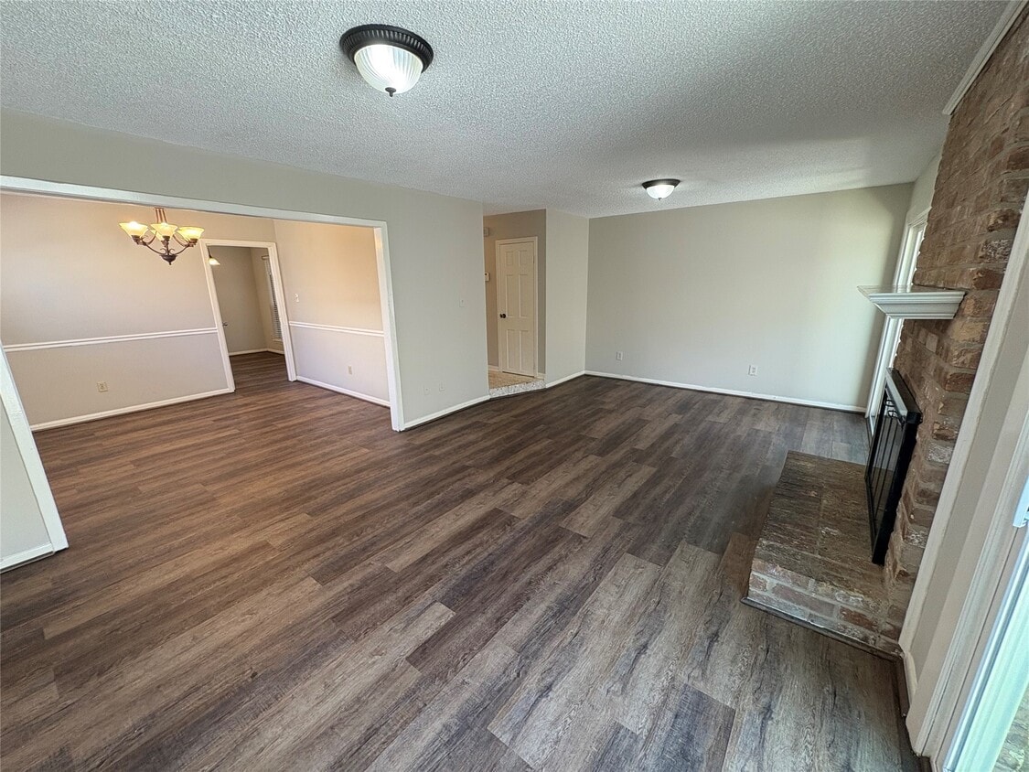 Primary Photo - 17159 Beaver Springs Dr