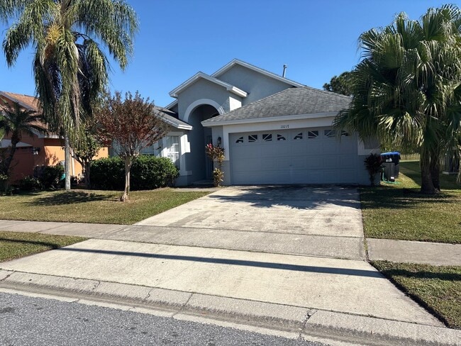 Foto del edificio - Spacious 4-Bedroom, 2-Bathroom Single-Family Home  (Near Central Florida Parkway)