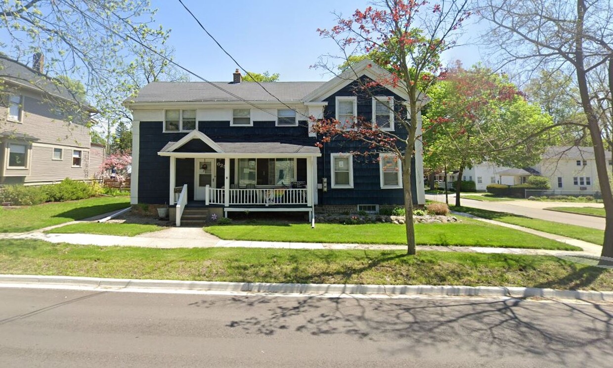 Primary Photo - 625 S Barnes St