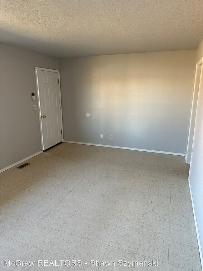 Building Photo - 2 br, 1 bath House - 1314 N Davis