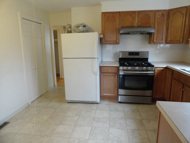 Building Photo - 19 Kippy Dr