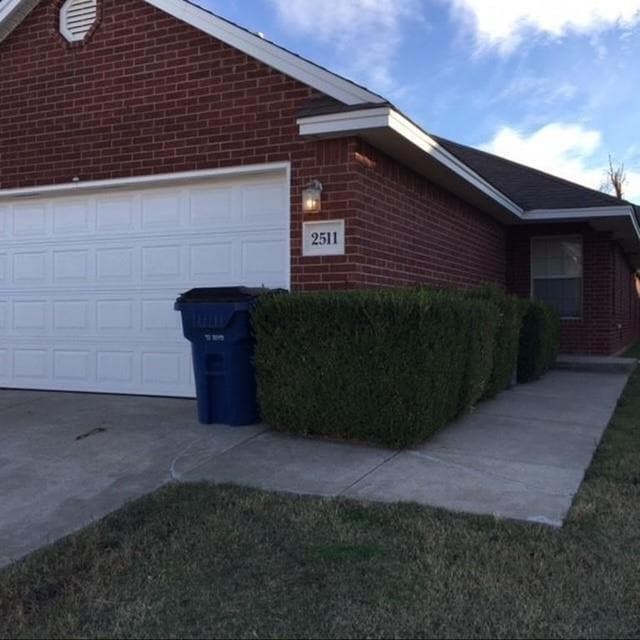 Photo - 2511 W Oklahoma Ave House