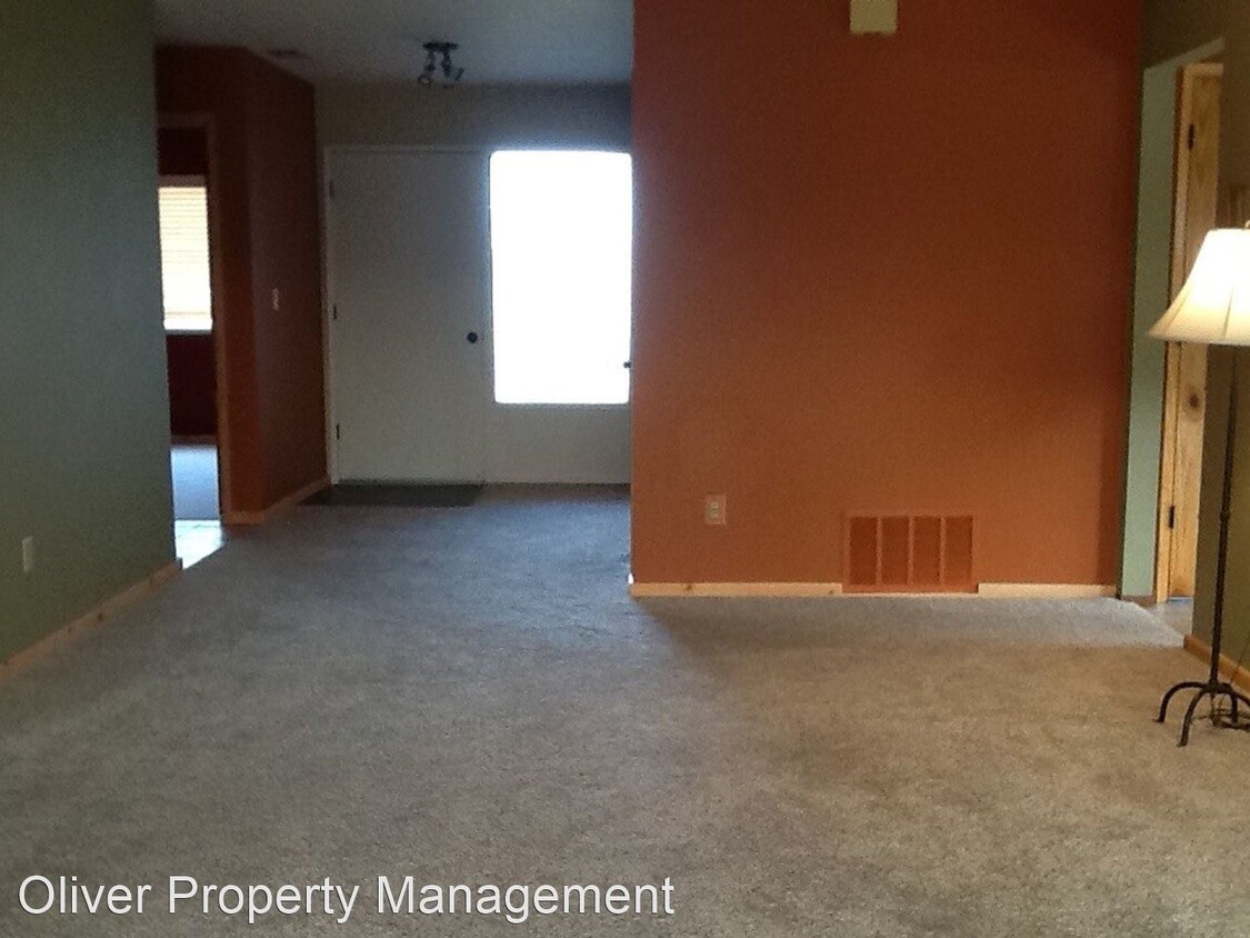 Foto principal - 2 br, 2 bath House - 648 Delta Way
