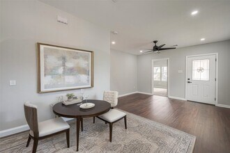 Building Photo - 3413 Simmons St