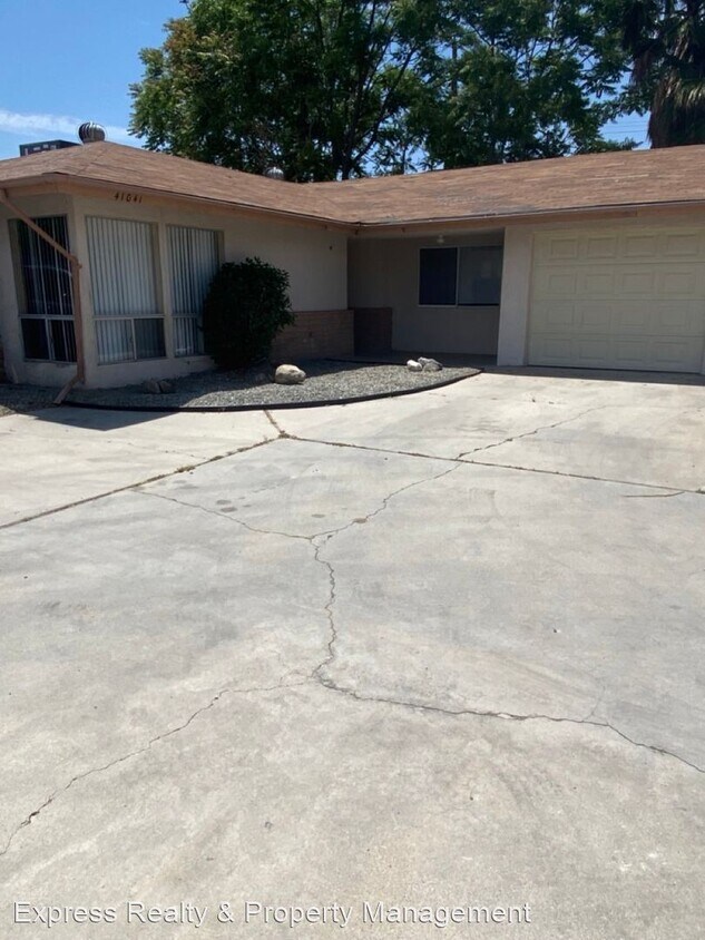 Primary Photo - 2 br, 2 bath House - 41041 Beachwood Ave