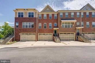 Building Photo - 7827 Crystal Brook Way