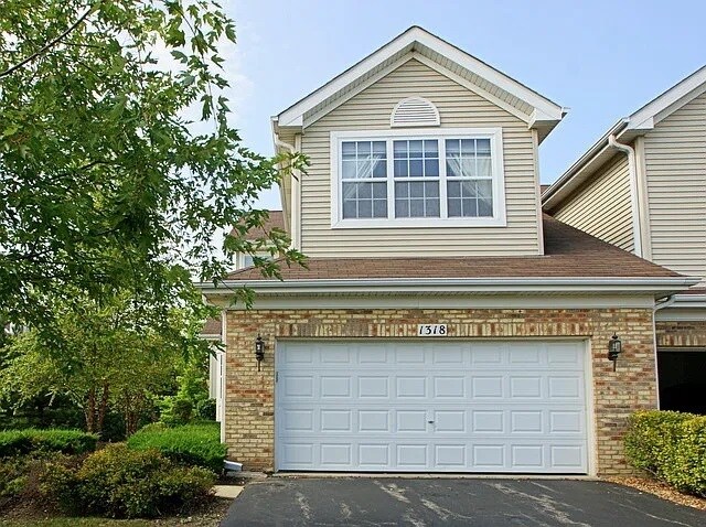 Primary Photo - 1318 Leonard Dr