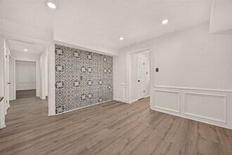Building Photo - 12619 Chriswood Dr