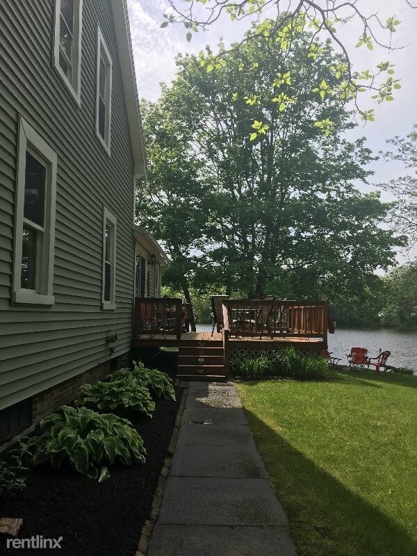 Building Photo - 2 br, 2 bath Townhome - 2 Gerald Ct