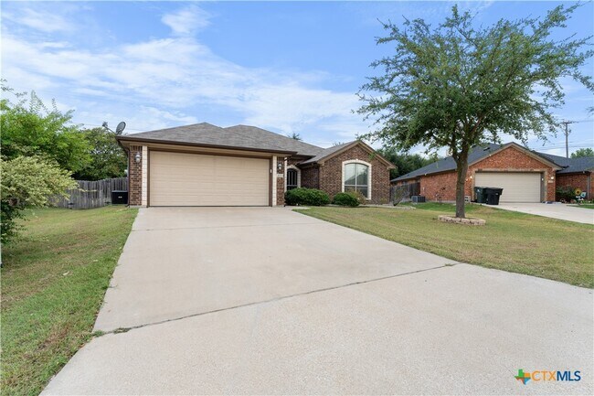 Building Photo - 4918 Karla Way