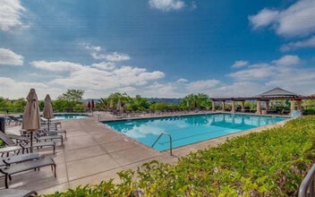 Building Photo - 2649 Villas Way