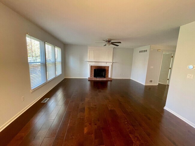 Foto del edificio - 17815 Huron Dr