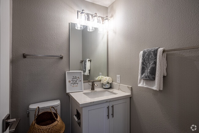 2BR, 2BA - 918 SF - The Ardent at Mill Creek