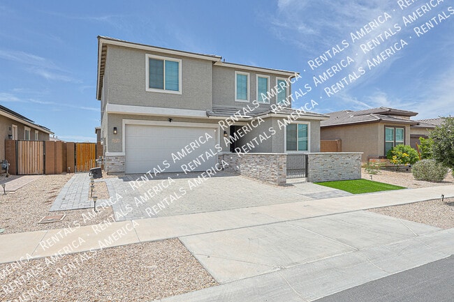 Building Photo - 15713 W Woodlands Ave