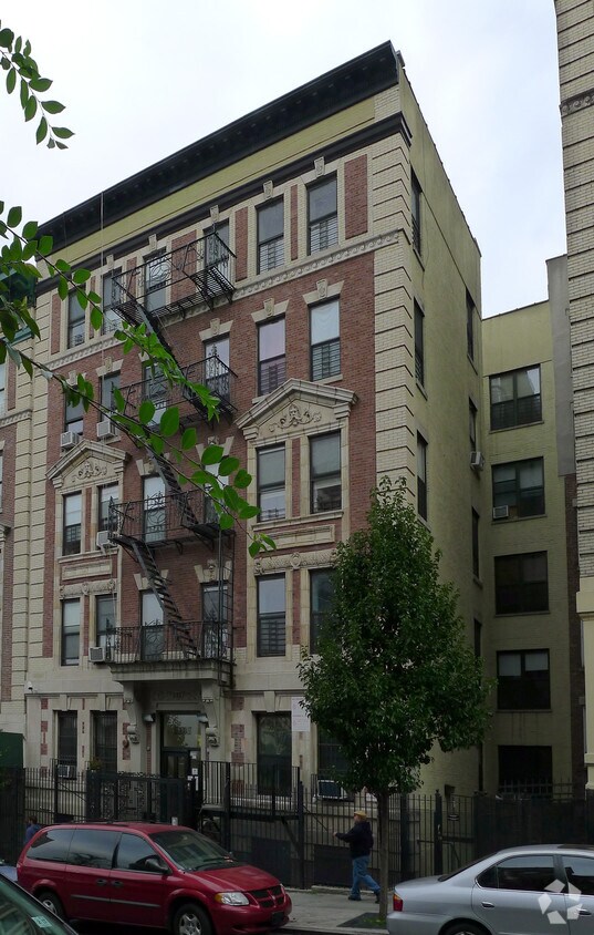 Foto principal - 523 W 134th St