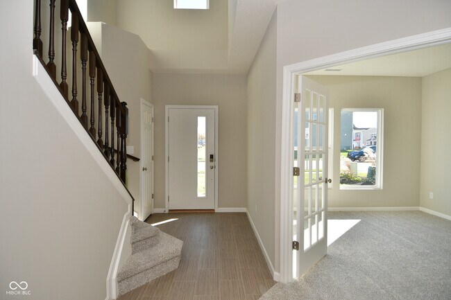 Foto del edificio - 9732 Evening Sky Way