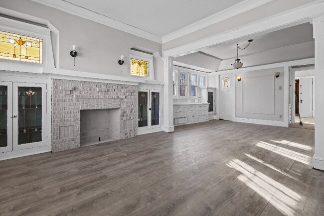 Building Photo - 2523 N 49th St