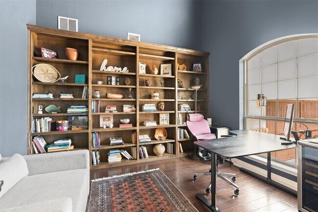 Building Photo - 7716 Aria Loop