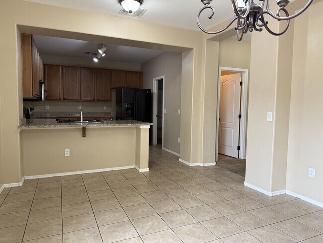 Building Photo - 3 bed in Cooley Station in Gilbert!