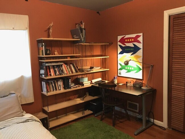 Building Photo - 6100 Wilson Ln