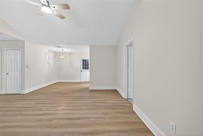 Foto del edificio - 37 Peach Forest Way