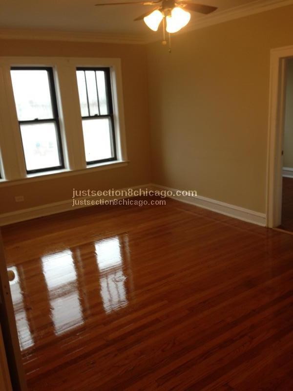 Foto del edificio - 7901 S Racine Ave