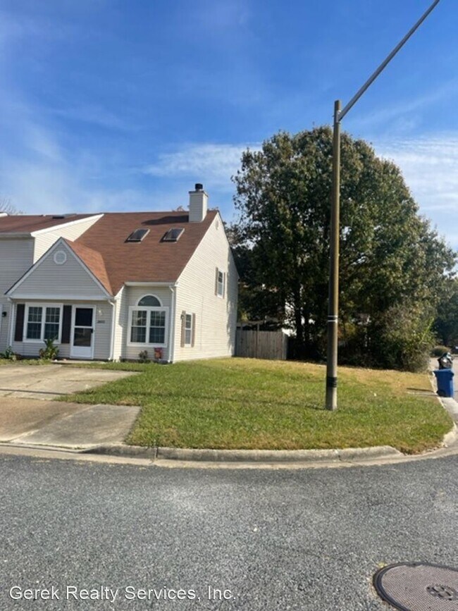 Building Photo - 3 br, 2 bath House - 3900 Roebling Ln