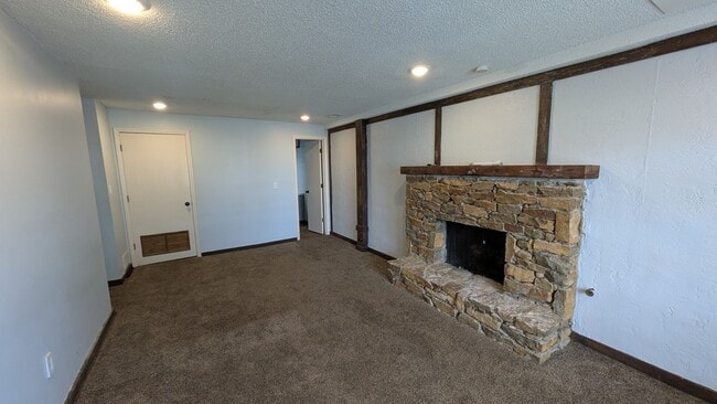 Building Photo - 7209 W 56th Ter