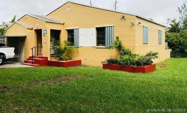 Foto principal - 1001 NW 42nd St