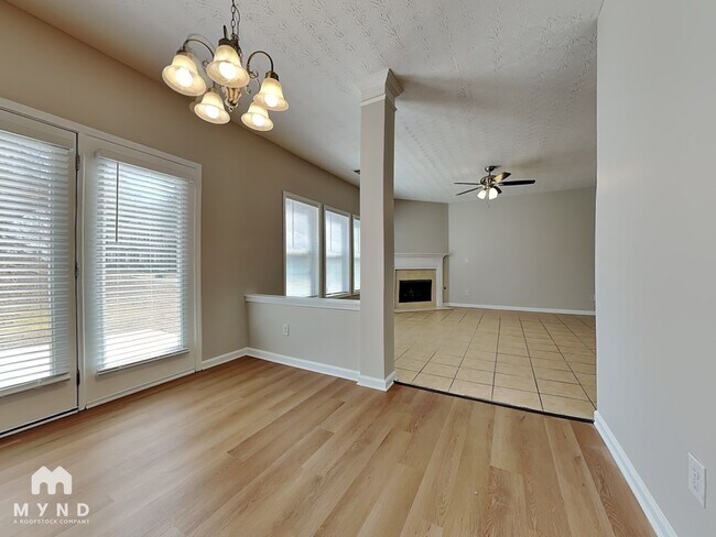 Foto del edificio - 2250 Village Green Dr