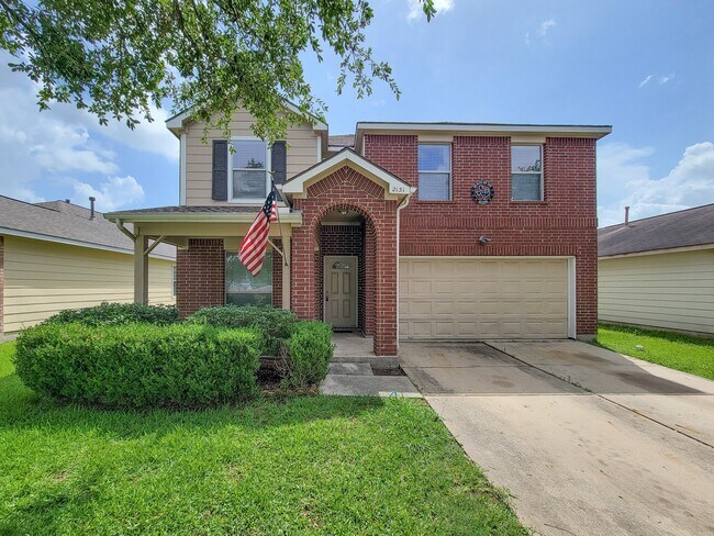 Building Photo - 2131 Cold River Dr