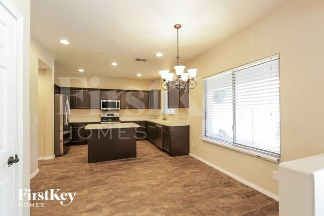 Foto del edificio - 15522 W Ocotillo Ln