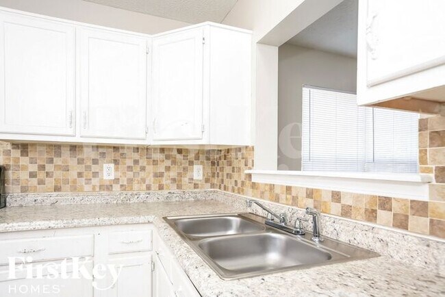 Building Photo - 3742 Limberpine Dr