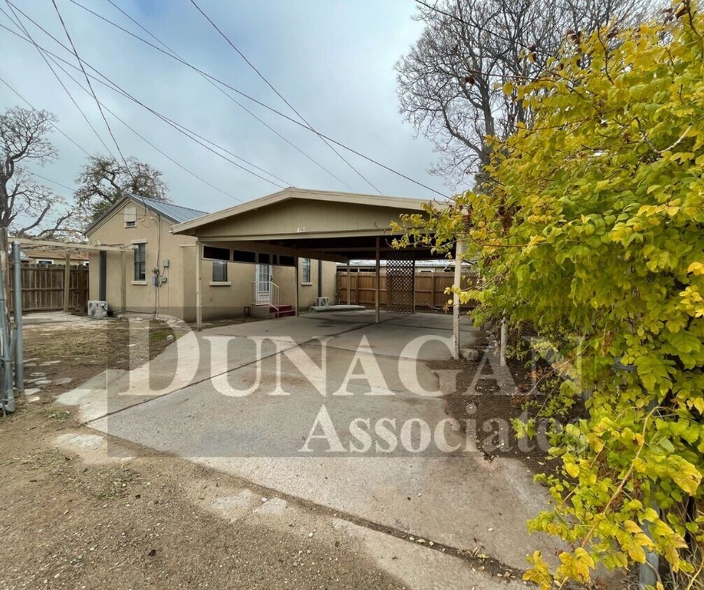 Primary Photo - 311 S Alameda St