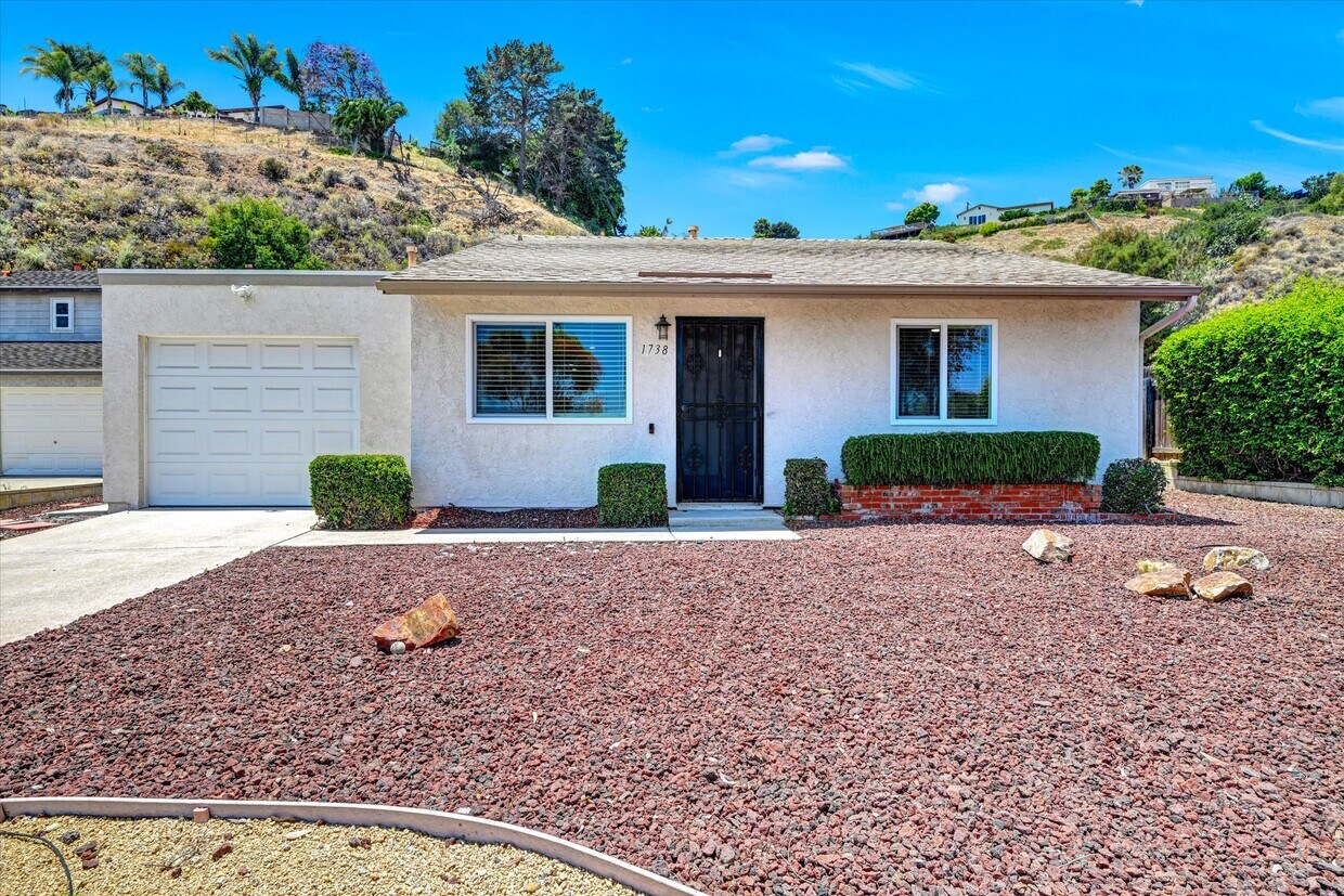 Primary Photo - 1738 Hanford Dr