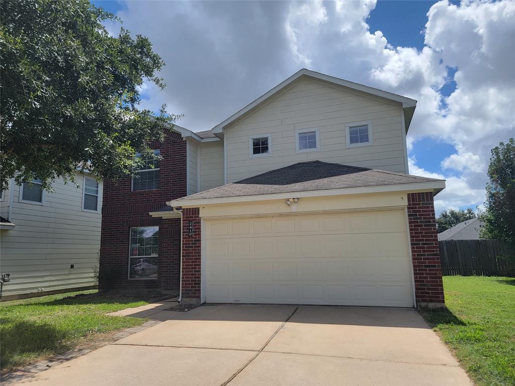 Foto principal - 2410 Lakecrest Village Ct