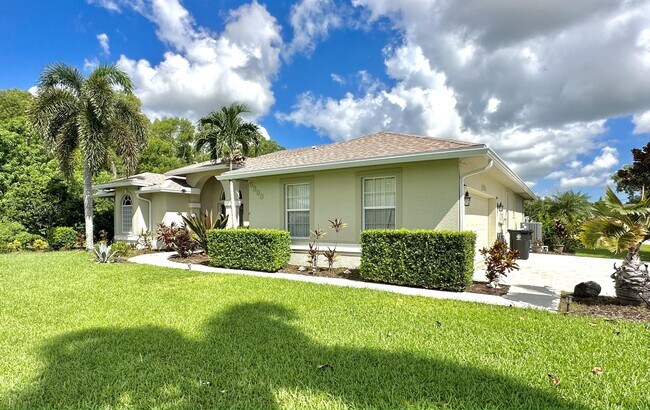 Foto del edificio - 5399 NW Lamoore Ln