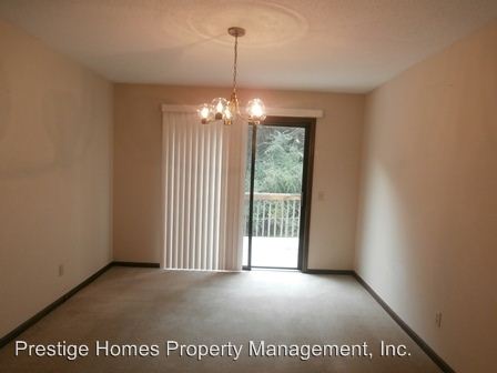 Building Photo - 110 Liveoak Dr
