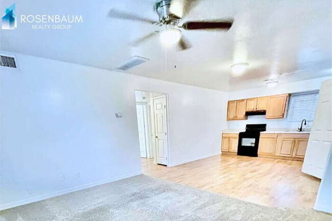 Building Photo - 2324 W Lone Cactus Dr