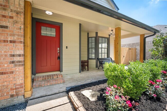 Foto del edificio - 3523 Meadowcrest Ln